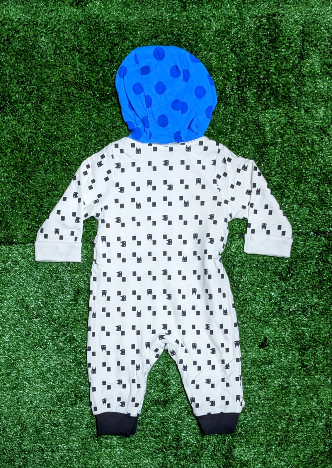 FULL SLEEVES FULL ROMPER WITH HOODIE CM0102