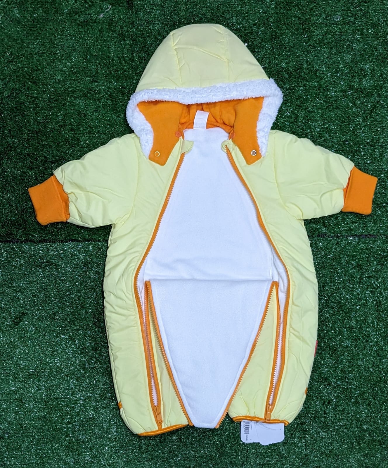 FULL SLEEVES FULL BABY ROMPER WITH POLYESTER FILLING PARACHUTE STUFF CM0204