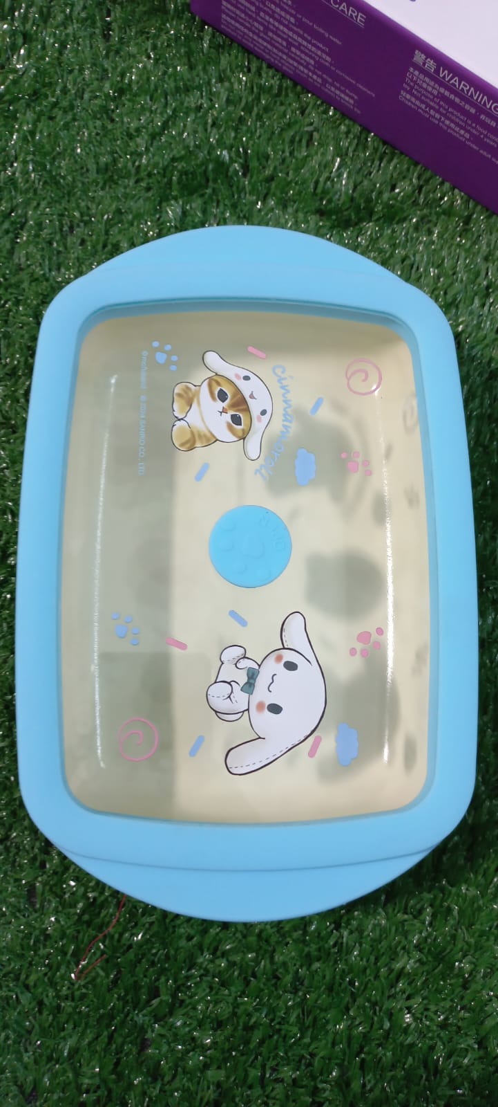 Hello kitty air tight food container 800ml capacity borosilicate glass 0° to 180° temperature tolerance Food grade material microwave and oven safe