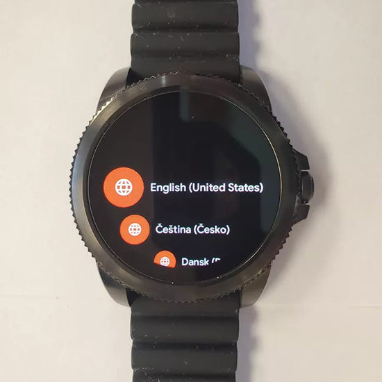 Fossil gen 5e 0539 Dial colour black Strap orignal silicone colour black (used)