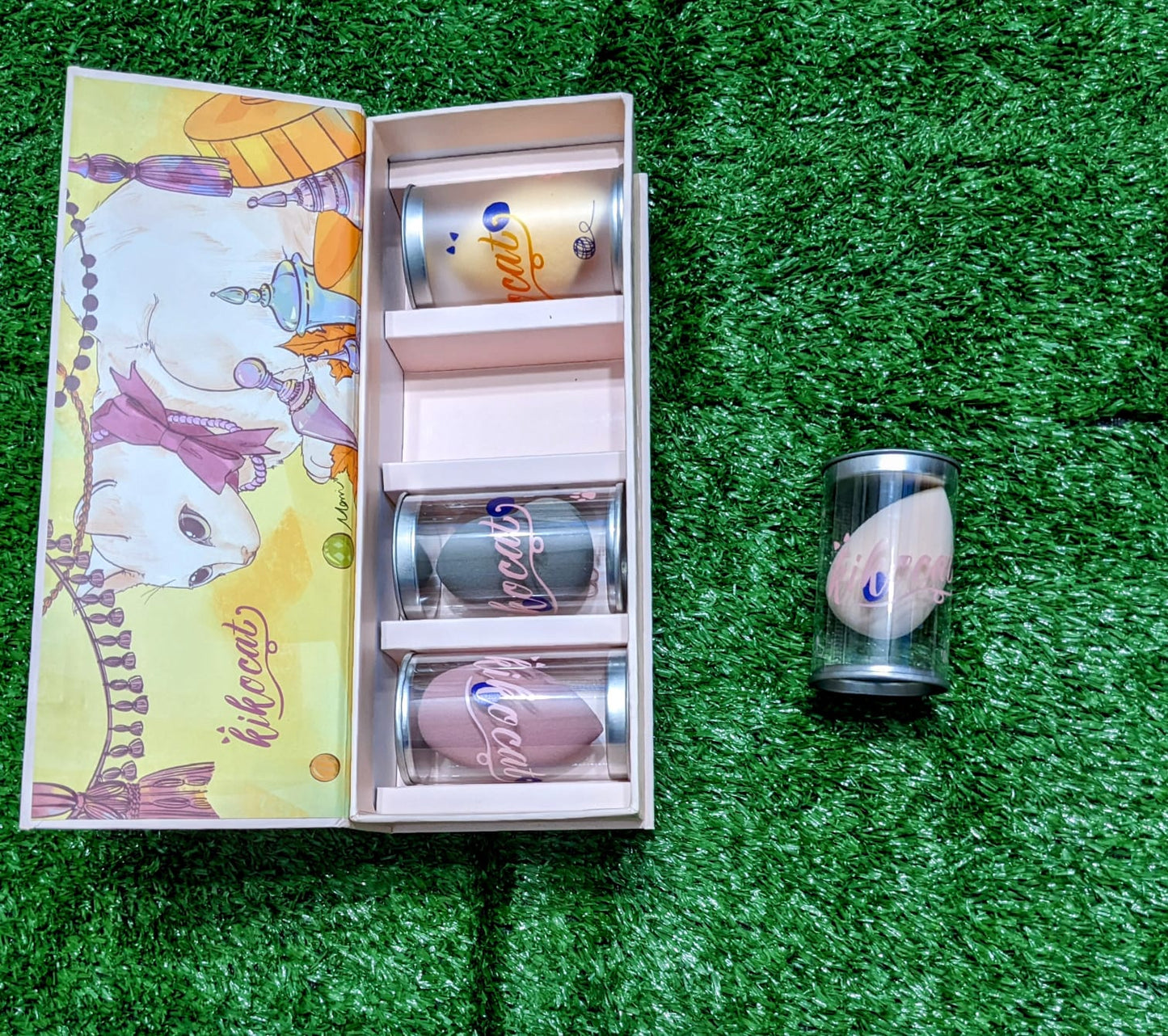 Kikocat Cosmetics makeup tool box 4-Piece Beauty Blender Set with 2 Eyeshadows (Pink & Gold)
