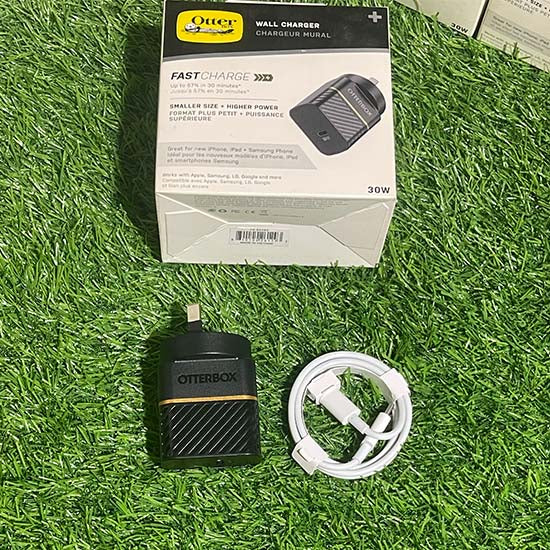 Ottarbox USB C type 30W universal Fast Charger with free C to C type cable up to 57% in 30 minutes ( iPhone, iPad, Samsung phone and tablet)