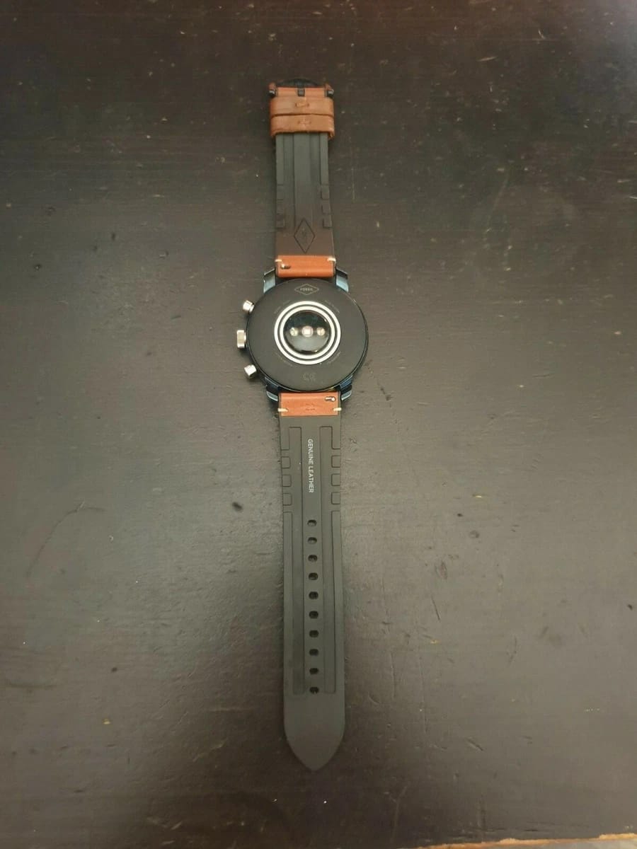 Fossil Q Explorist HR 0992 Dail colour silver Black Strap colour brown Strap material leather