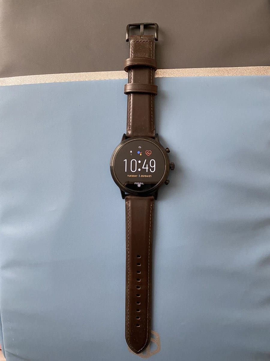 Fossil Carlyle HR 2483 Dail colour black Strap material leather strap colour brown