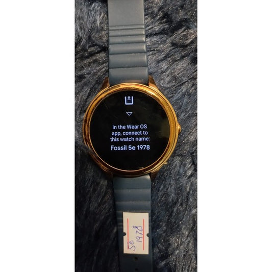 Fossil 5e 1978 (used) Bracelet silicone color blue Dail color Golden