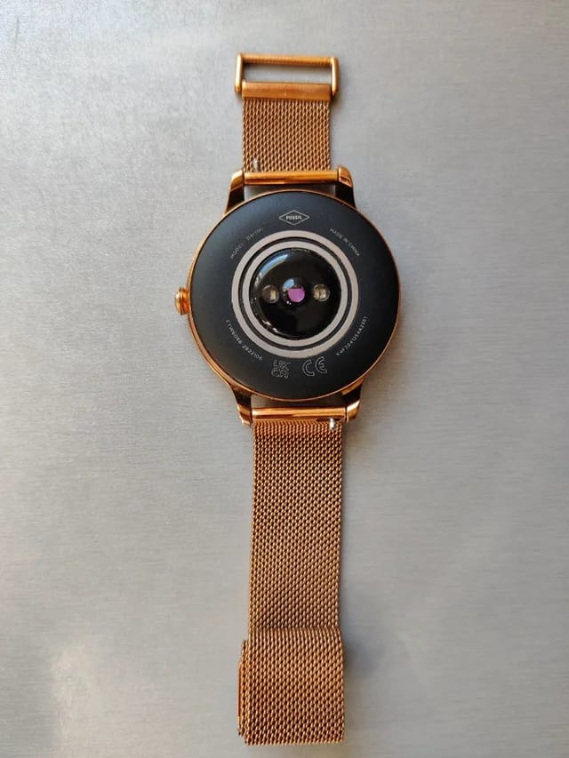 Fossil 5e 2132 Straps stain less steel color rose gold Dail rose gold