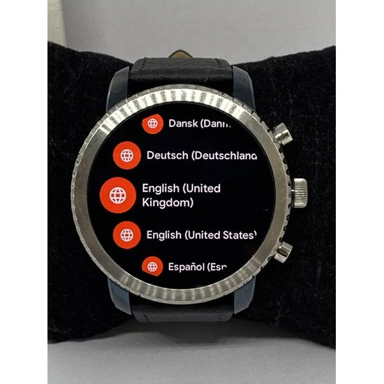 Q Explorist HR 0478 Straps Silicone color black Dail sliver