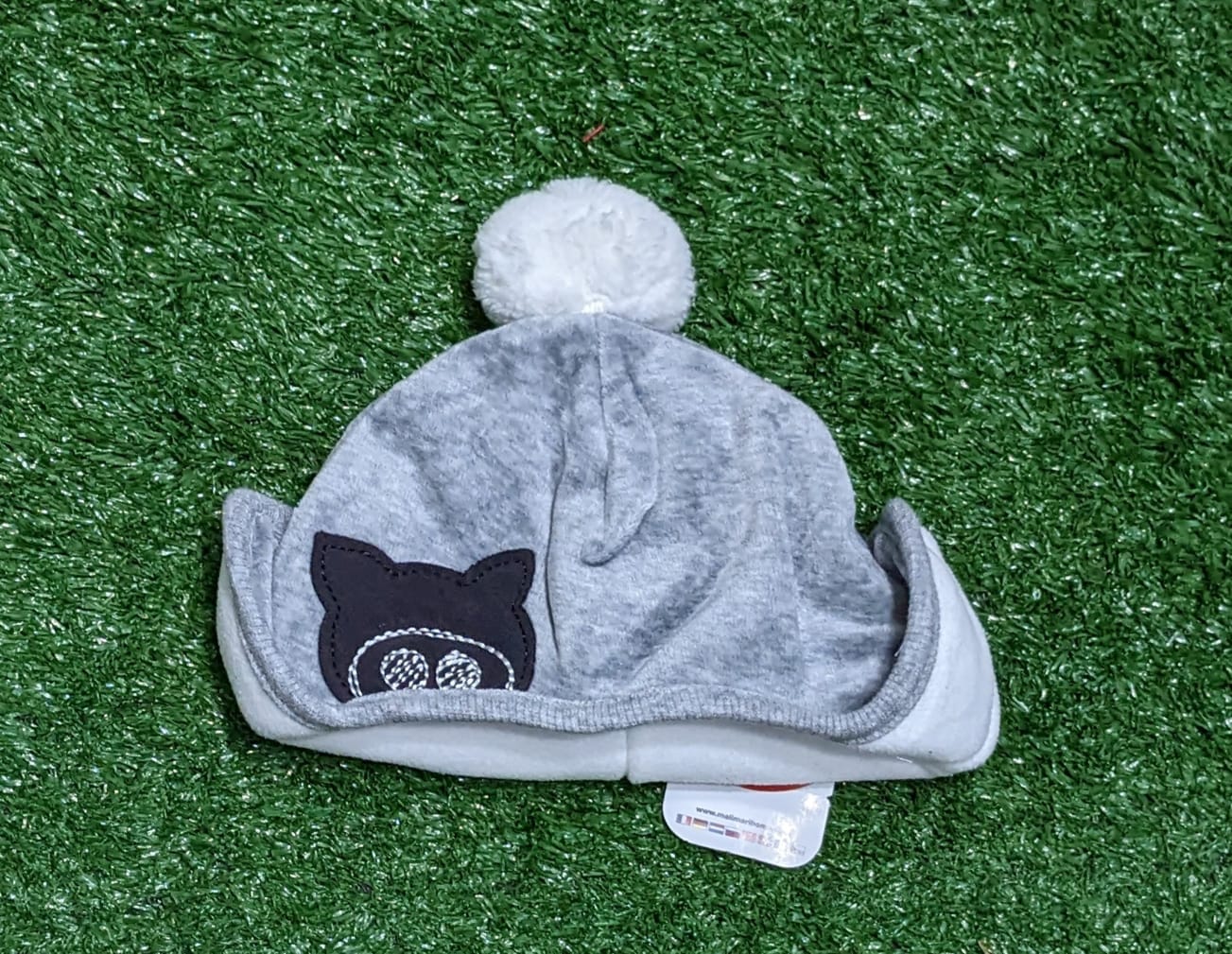 DOUBLE COTTON WITH POLYESTER FILLING BABY CAP GRAY/WHITE COLOR CM0150