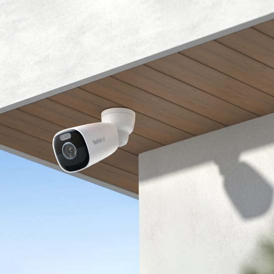 Reolink Argus Eco Ultra + Home Hub Set 4K (3840 x 2160) at 15fps battery-powered cameras with integrated solar panels
