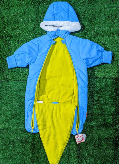 Puffer jacket cotton lining with polyester filling Hoodie jacket/romper CM0071