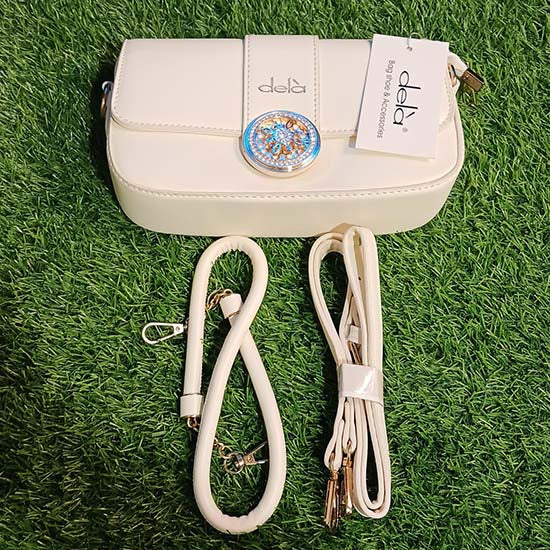 Dela ladies handbag with 2 straps Color white
