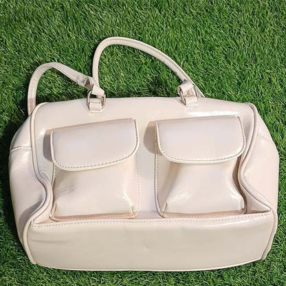 Ladies handbag 2 color schemes white and black