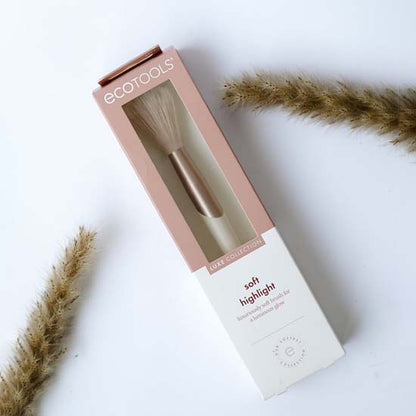 EcoTools #3224 Luxe Collection Soft Highlight Brush
