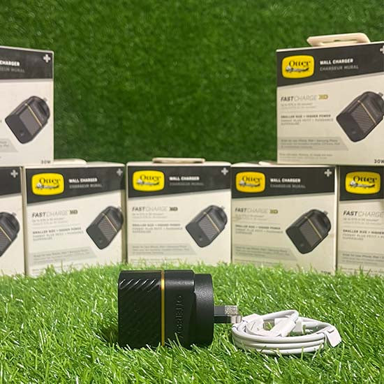Ottarbox USB C type 30W universal Fast Charger with free C to C type cable up to 57% in 30 minutes ( iPhone, iPad, Samsung phone and tablet)