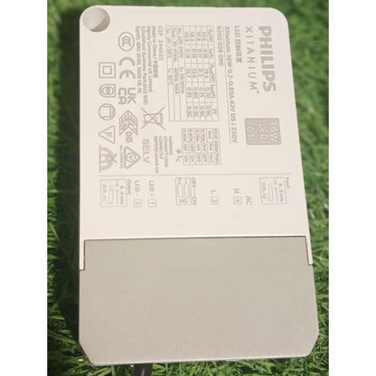 Philips DN594B 29.6W Led down light warm white color