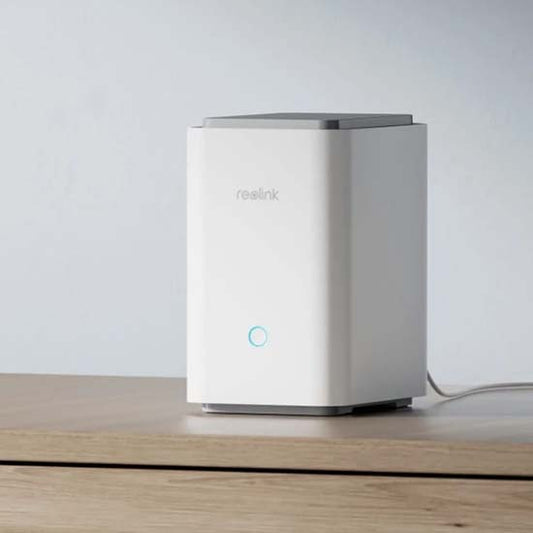 Reolink Home Hub pro 2tb Toshiba Hdd included Upto 24 camera support Connectivity 2x RJ-45 (1 WAN, 1 for IP Cameras) Video Output HDMI (for direct monitor connection) Built-in SpeakerMax 120dB (Siren/Alerts)